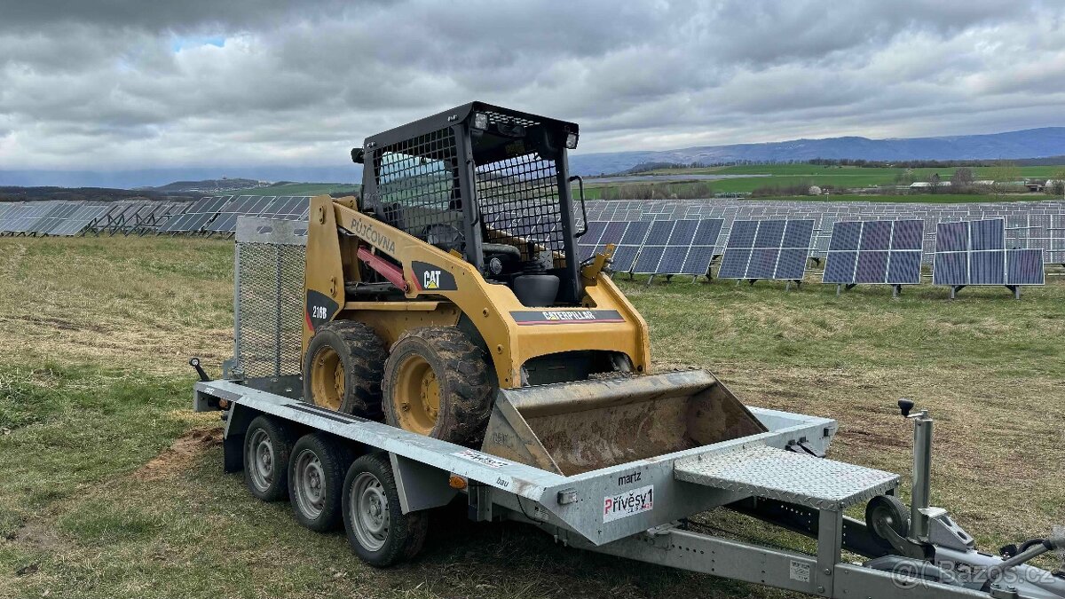 Zapůjčím smykový kolový nakladač Cat 216B (3 tuny) - 5
