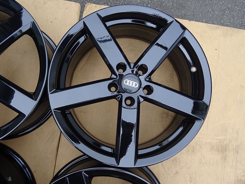 Alu disky černé na Audi, VW, 17", 5x108, ET 44, šíře 7,5J - 5
