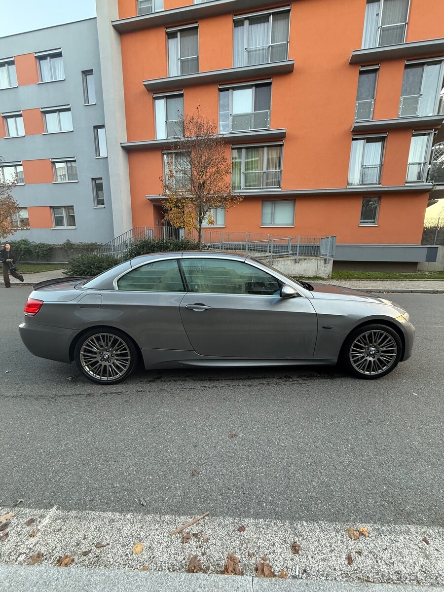 BMW 330d E93 Automat 171tis km M-packet - 5
