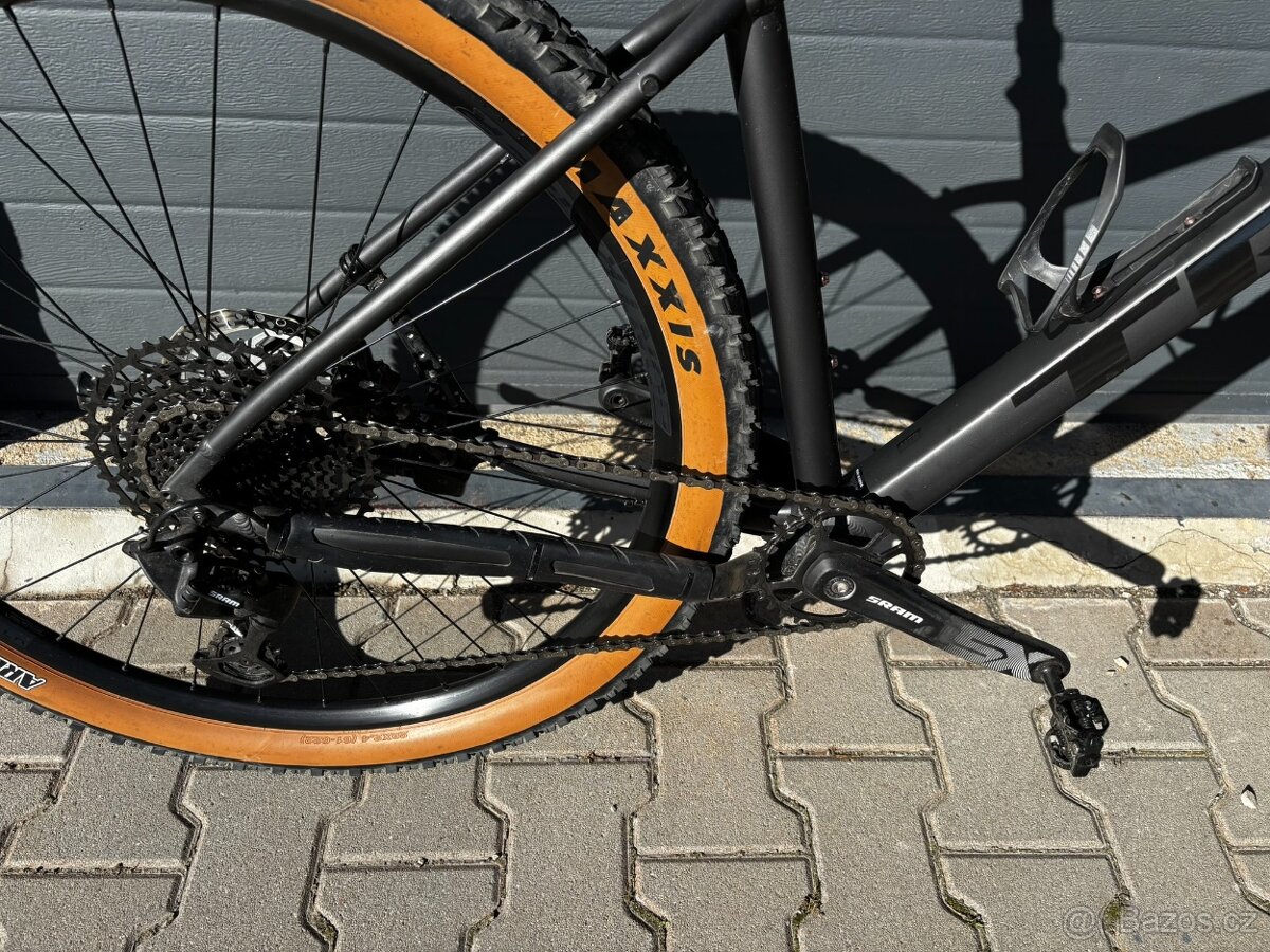 Trek Marlin 8, 29“, vel. XL - 5