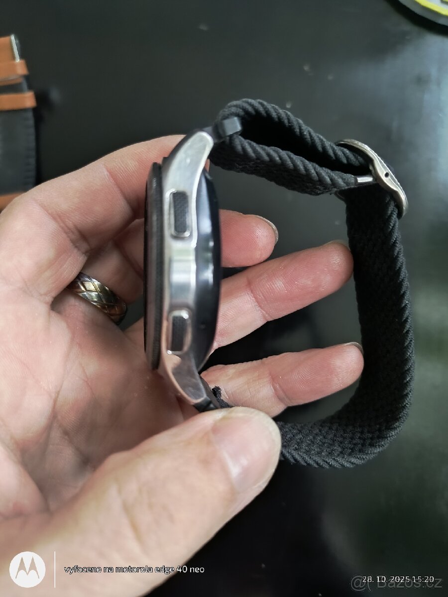 2x hodinky Samsung - 5