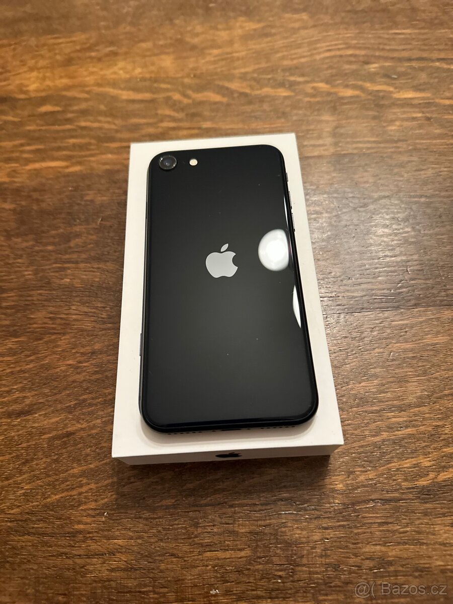 iPhone SE 2022 SE3 - 5