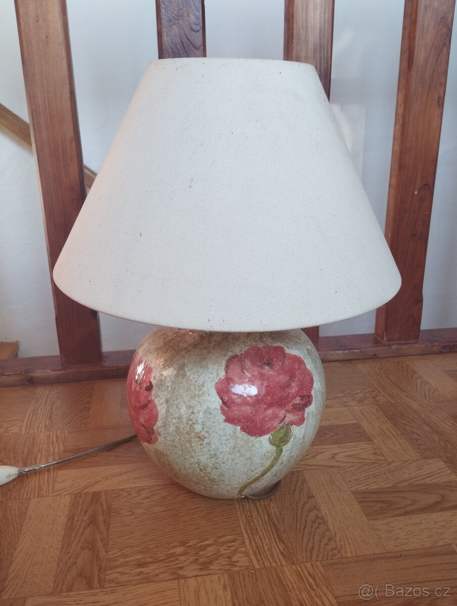 Nádherná stolní lampa - 5