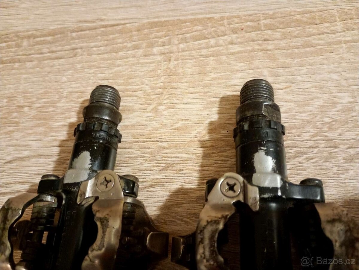 Nášlapné pedály Shimano PD-M620 - 5
