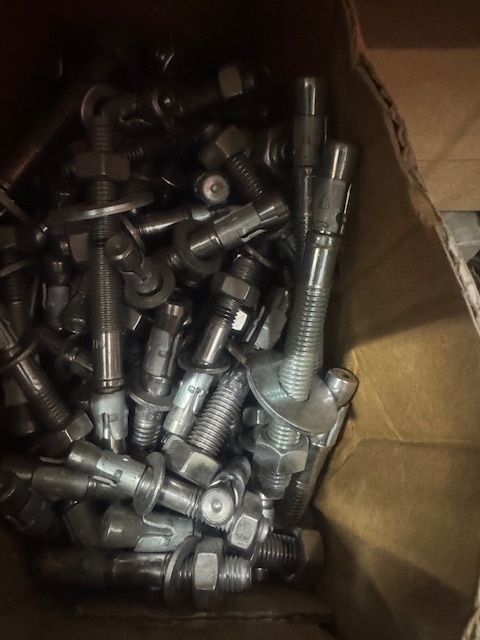 Hmoždinky KOVOVÉ - 5