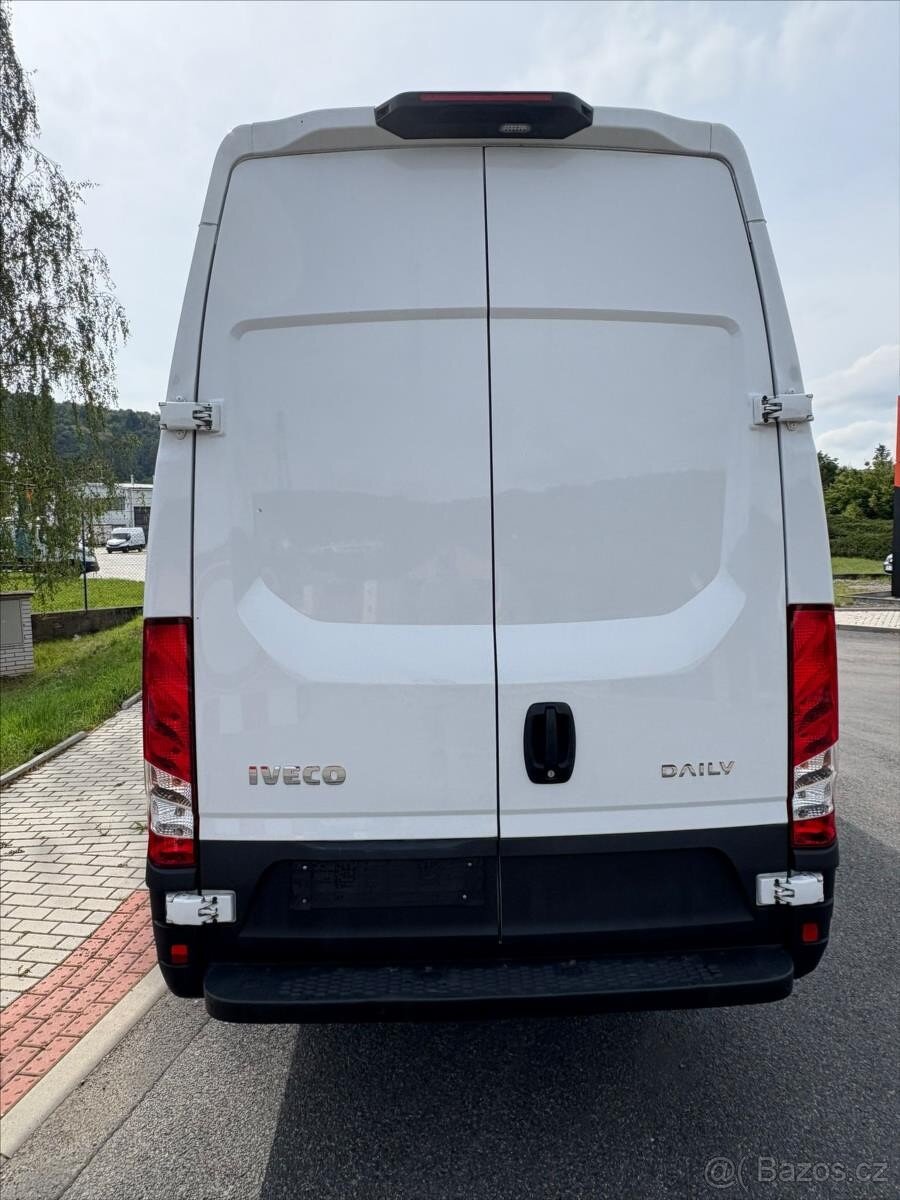 Iveco Daily 3,0 35S18HA8V 18cm3 (2024) - 5