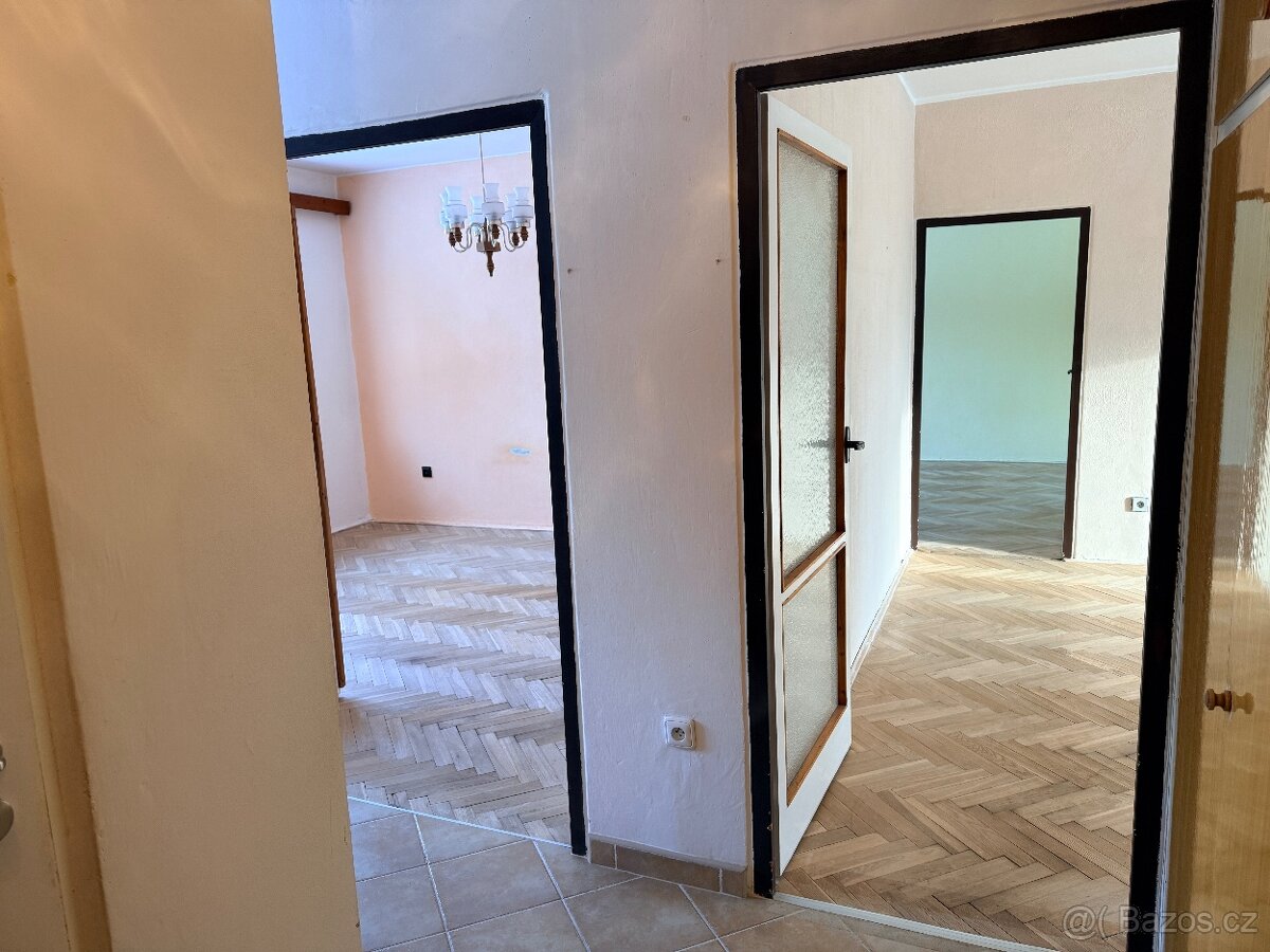 Prodej byt 3+1 DV v Chomutově - 5