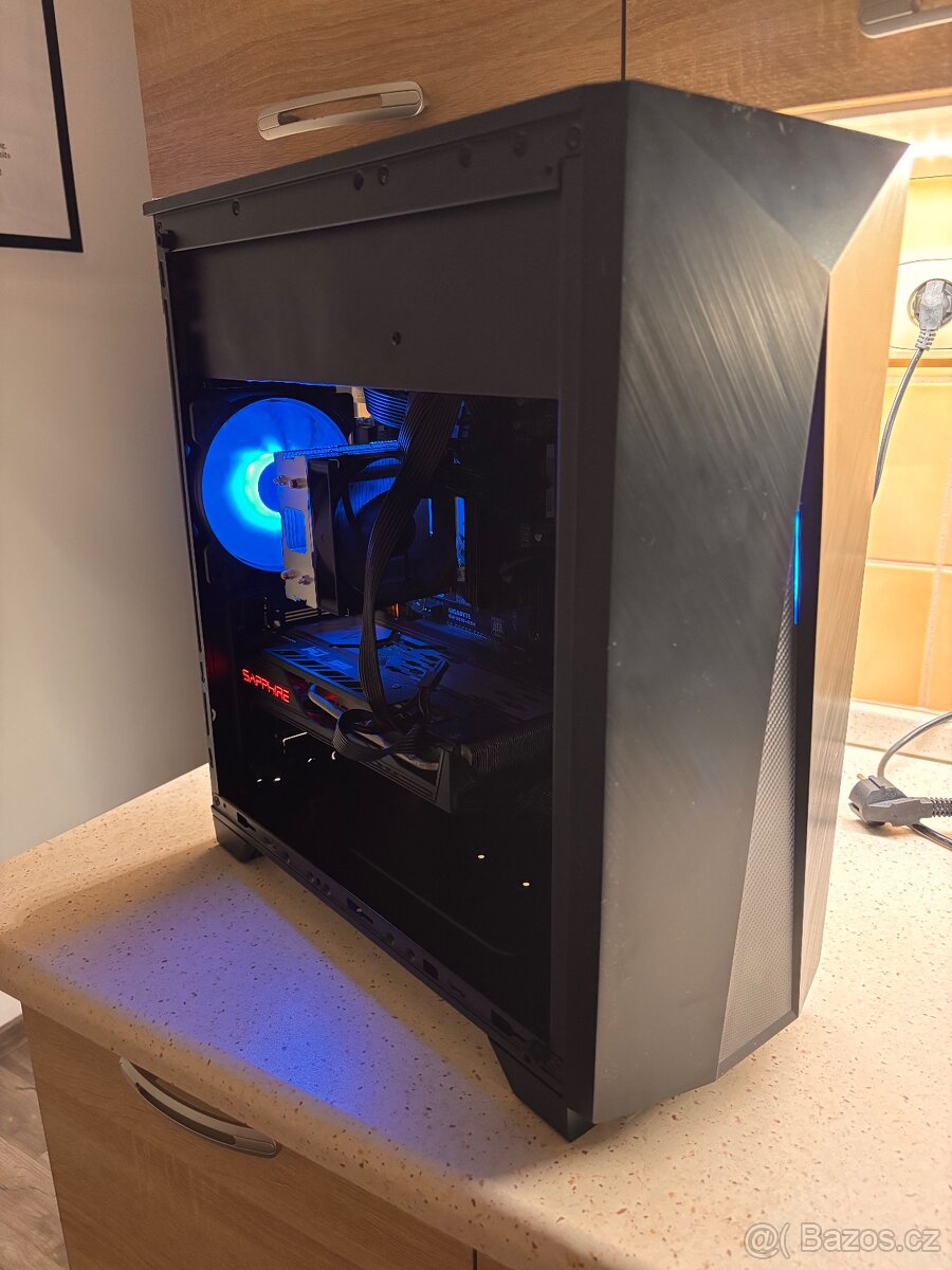 Herní počítač i5 + 5700xt 8GB + SSD - 5