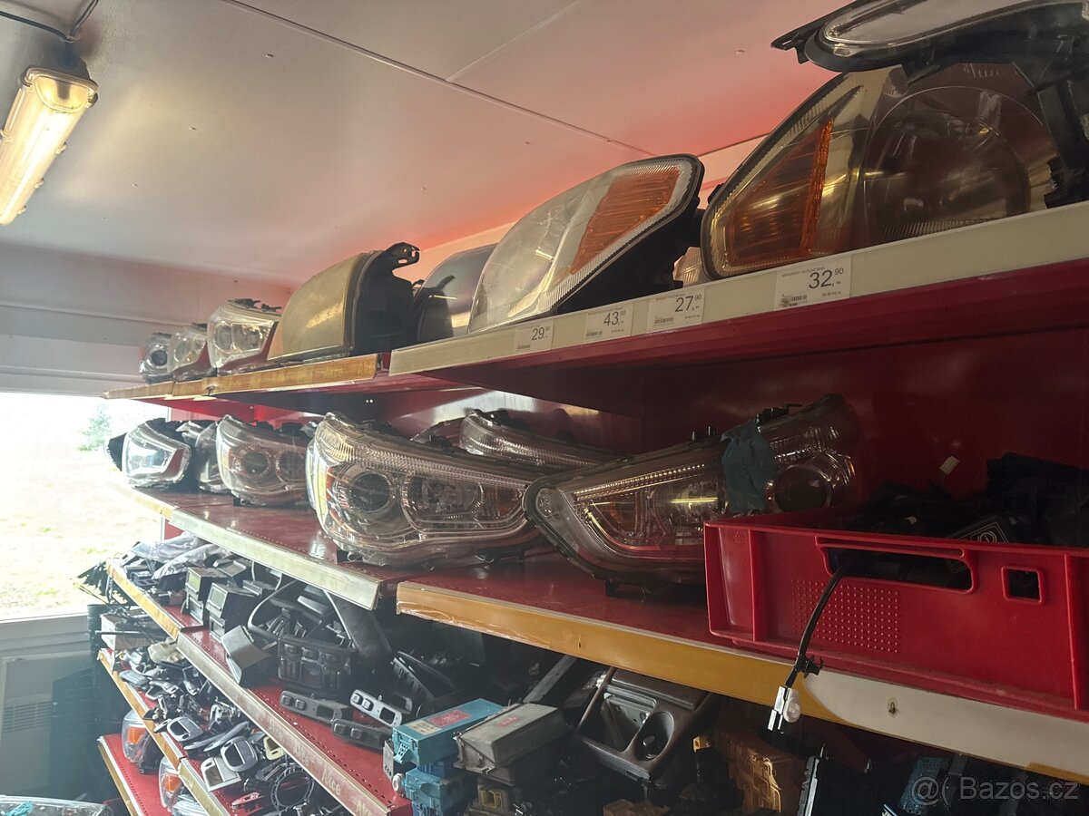 Přední a zadní světla Mitsubishi - 5