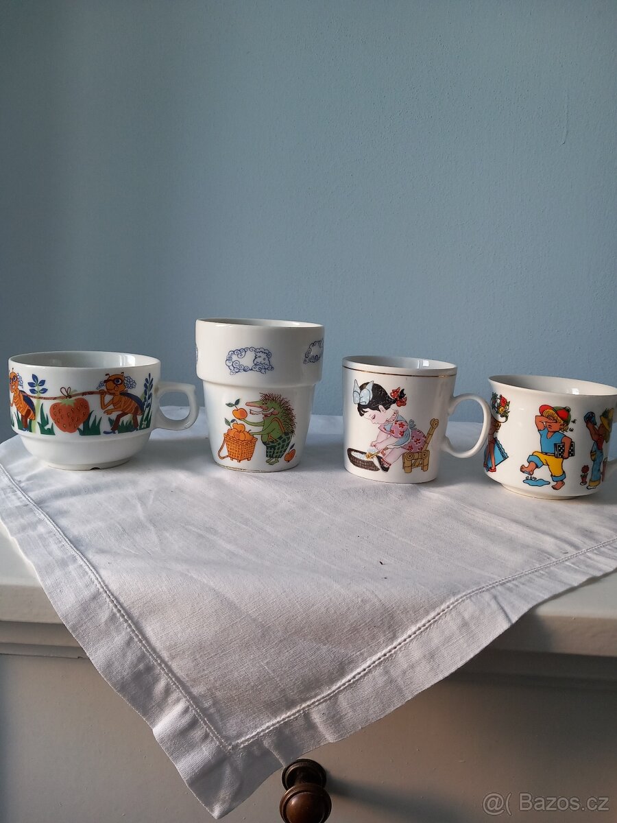 Staré hrníčky + retro dětské - 5