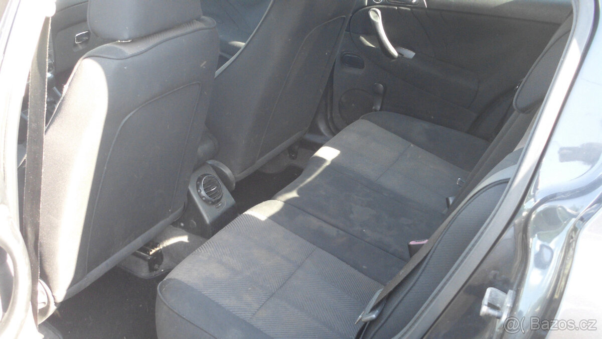 Alfa Romeo 147 1.9JTDm 88KW - 5