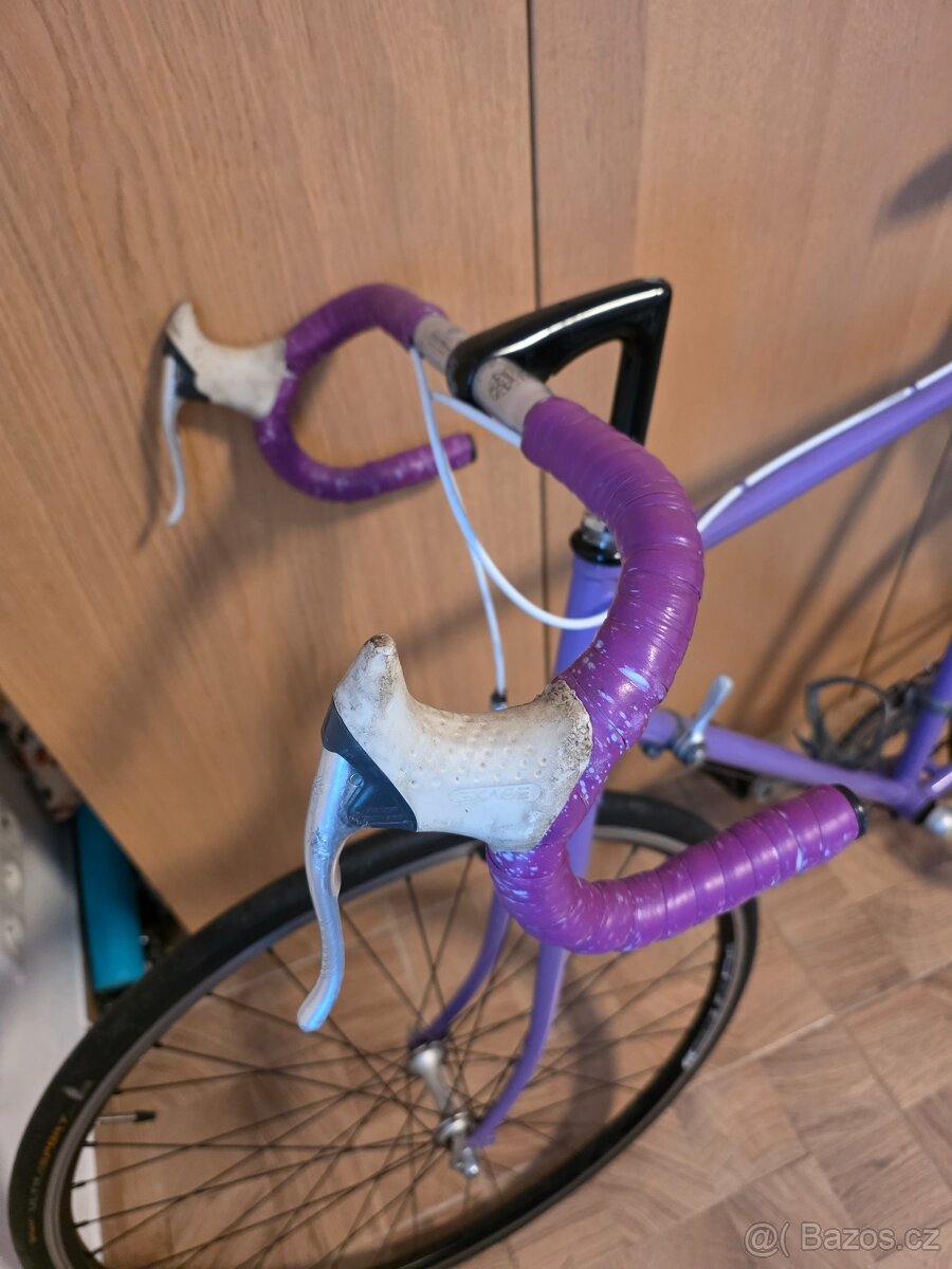 Silniční kolo Favorit - 5