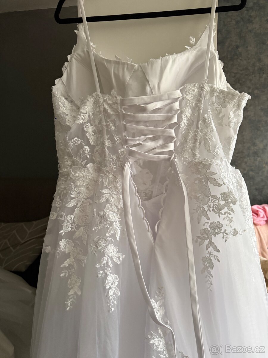 Svatební šaty - 5