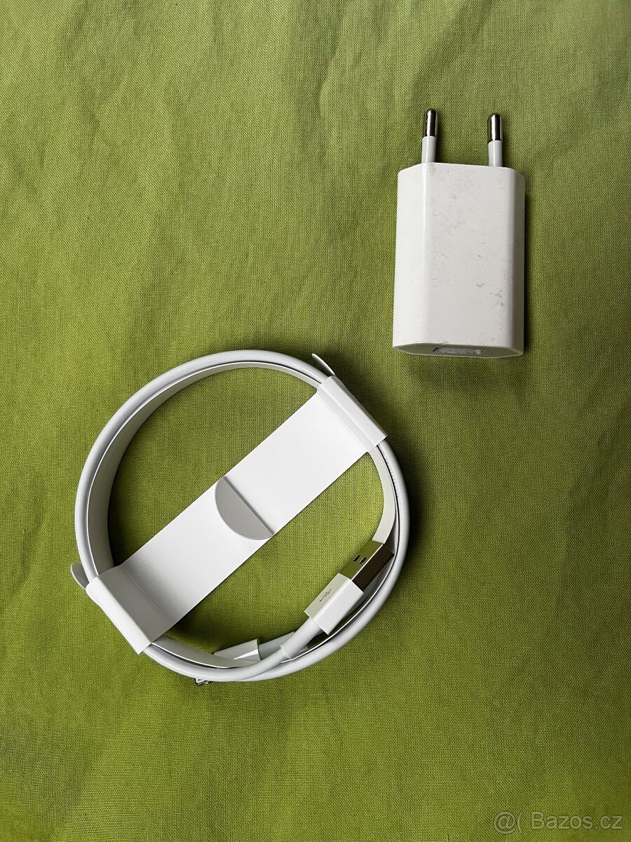 Apple iPhone X 64GB vesmírně šedý - 5