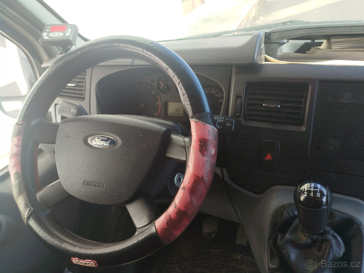 Ford Transit - 5