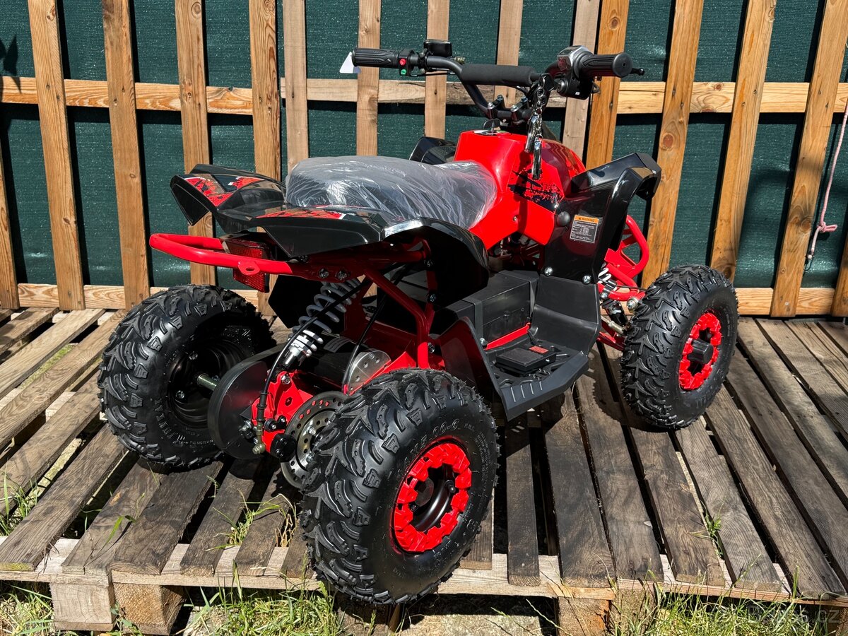 Elektrická čtyřkolka 1200W AE003