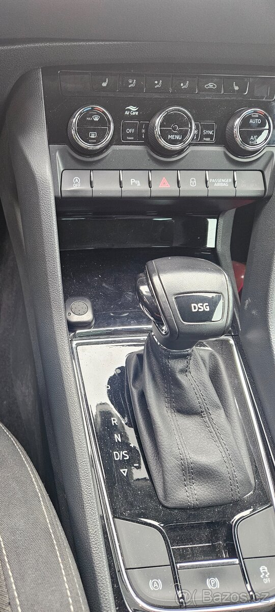 Škada Karoq naj. 63 tis.km Style - dsg TZ - 5