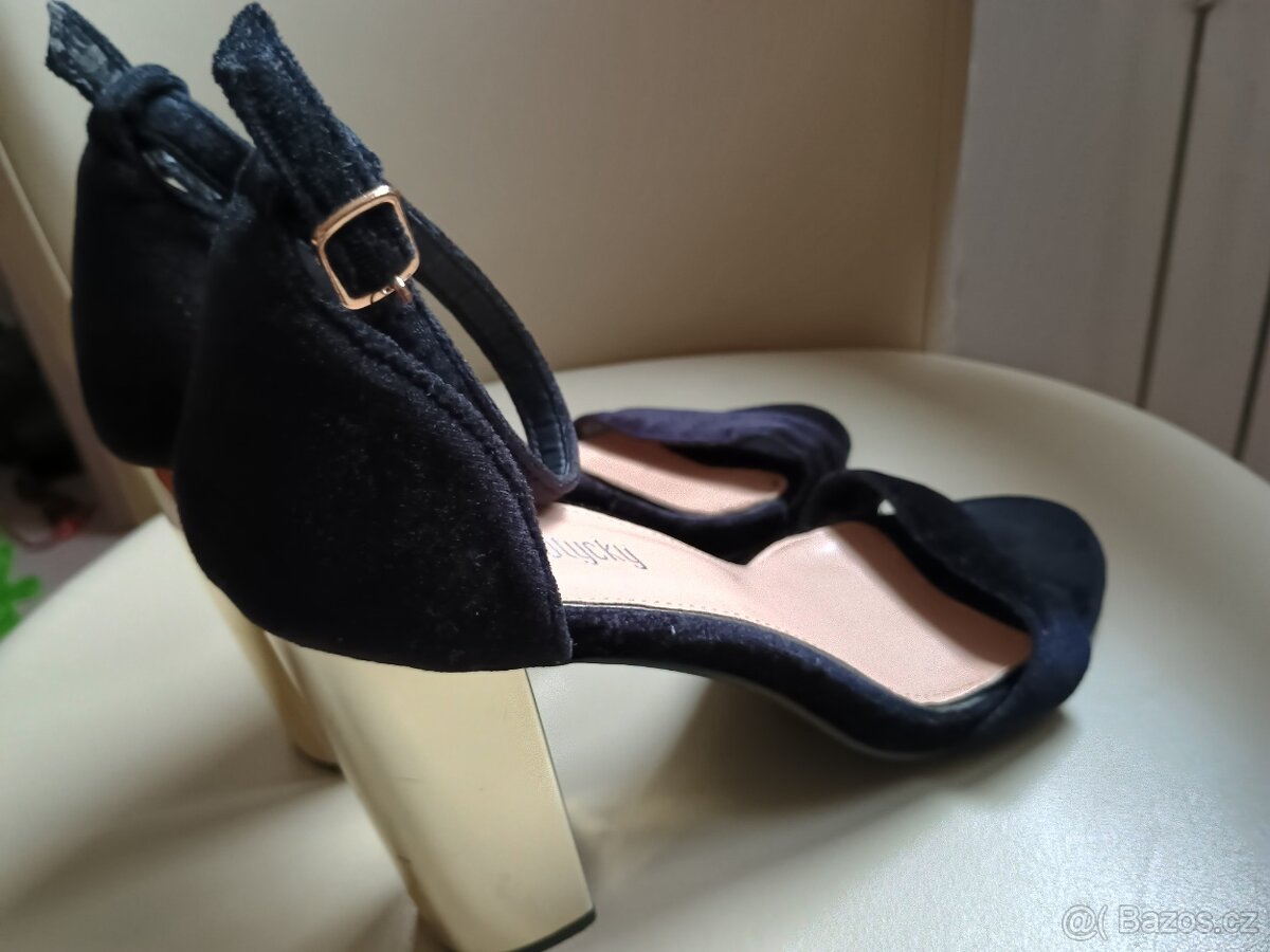 Společenské lodičky - 5