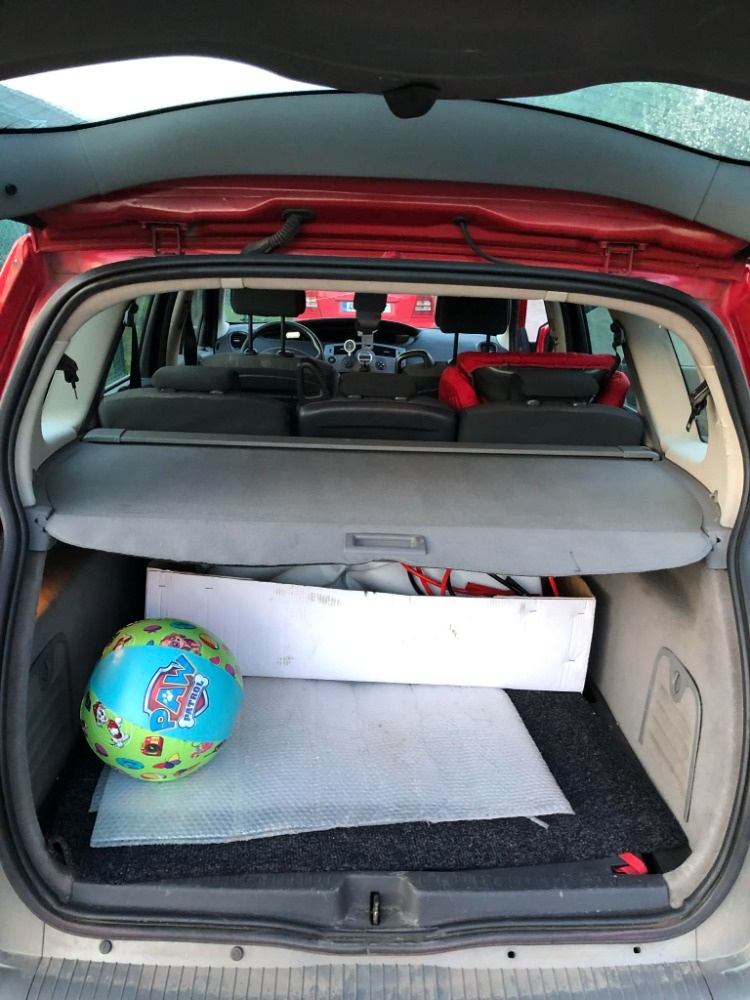 Renault Megane Scenic - 5