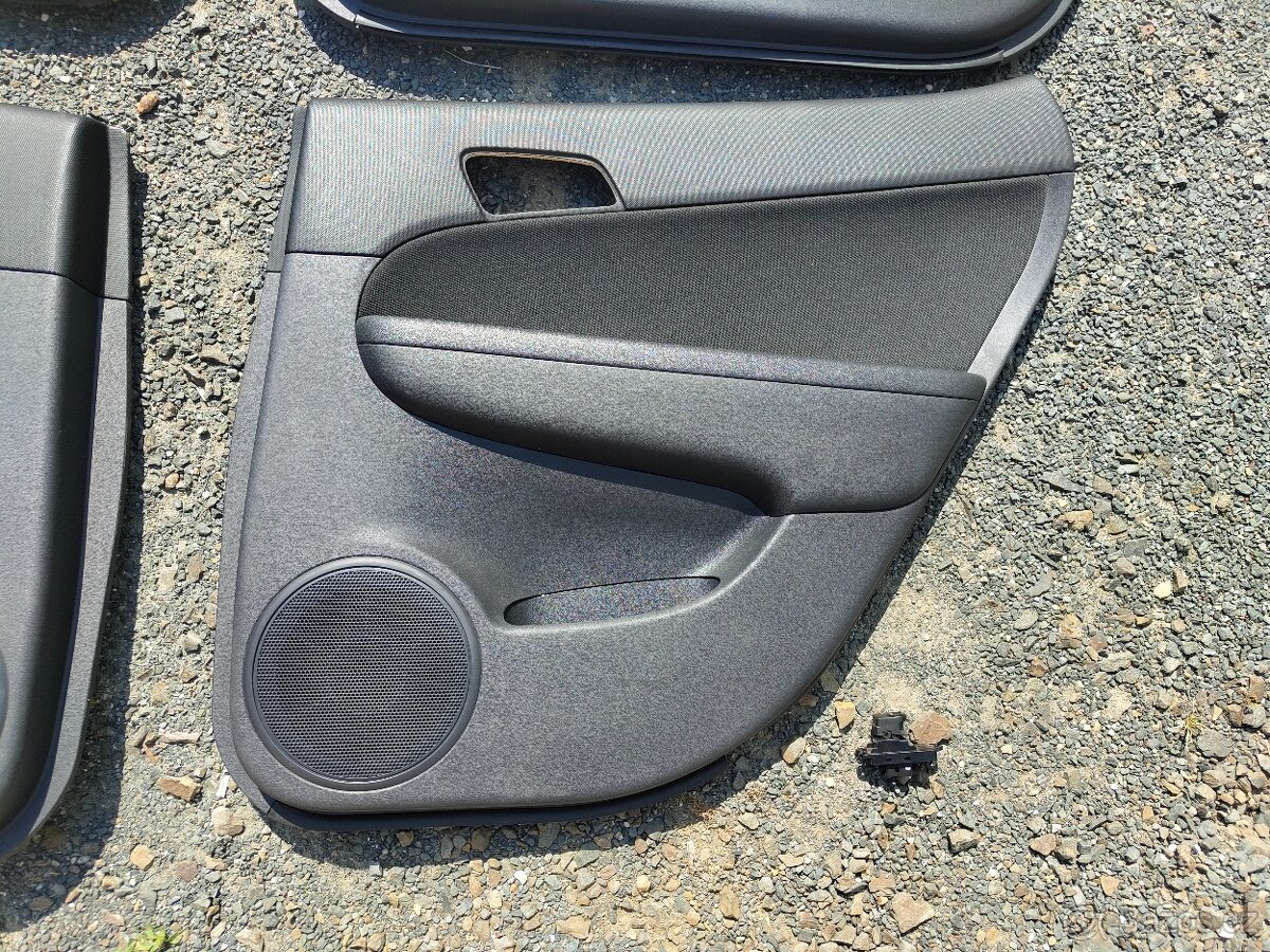 Tapeci Hyundai i30 - HB (2010 - 2012) - 5