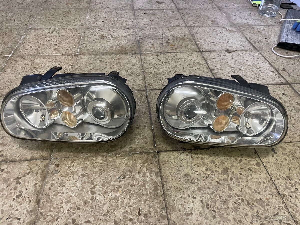 Xenony Golf 4 - 5