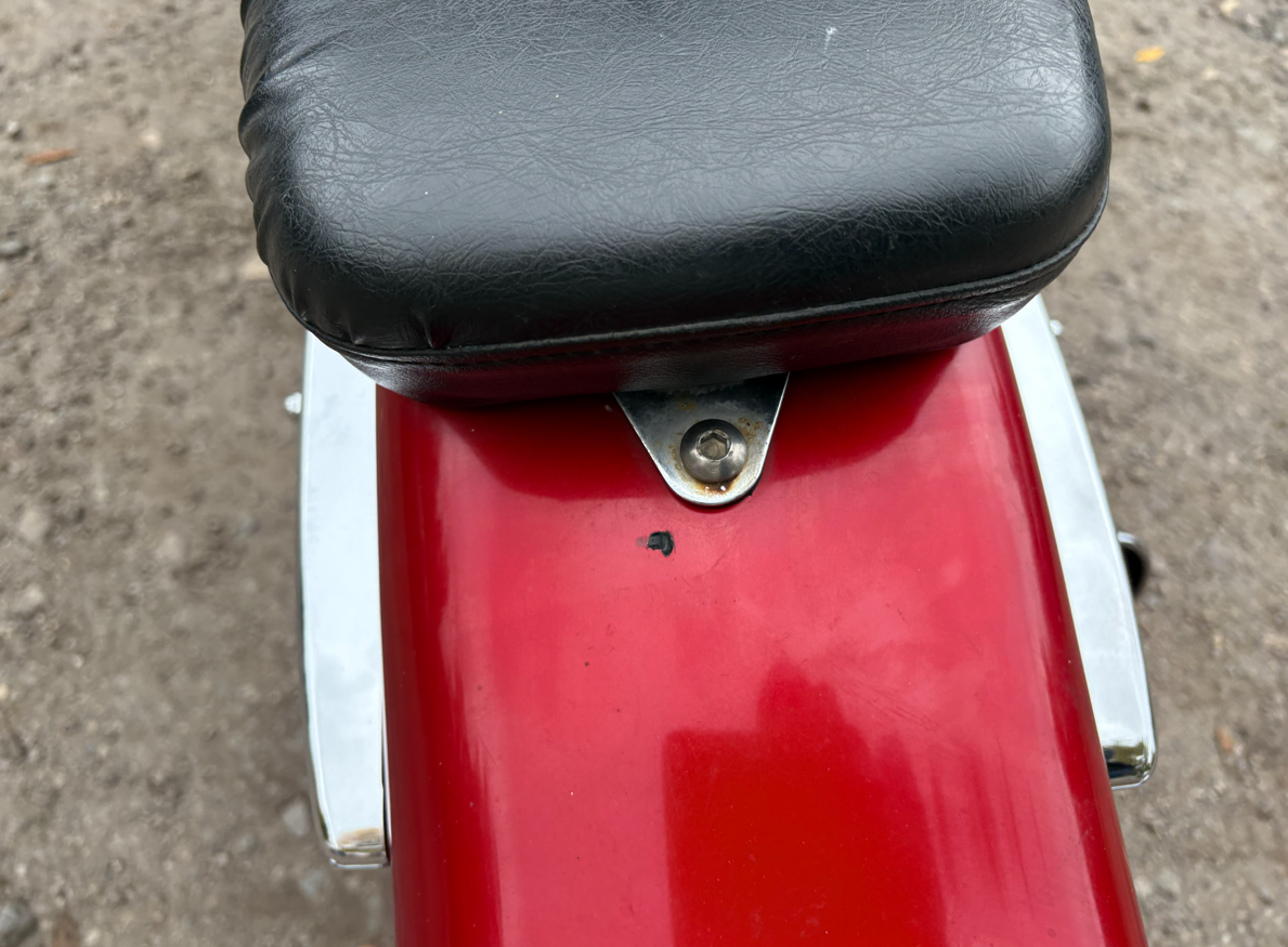 Suzuki Marauder 250 - 5