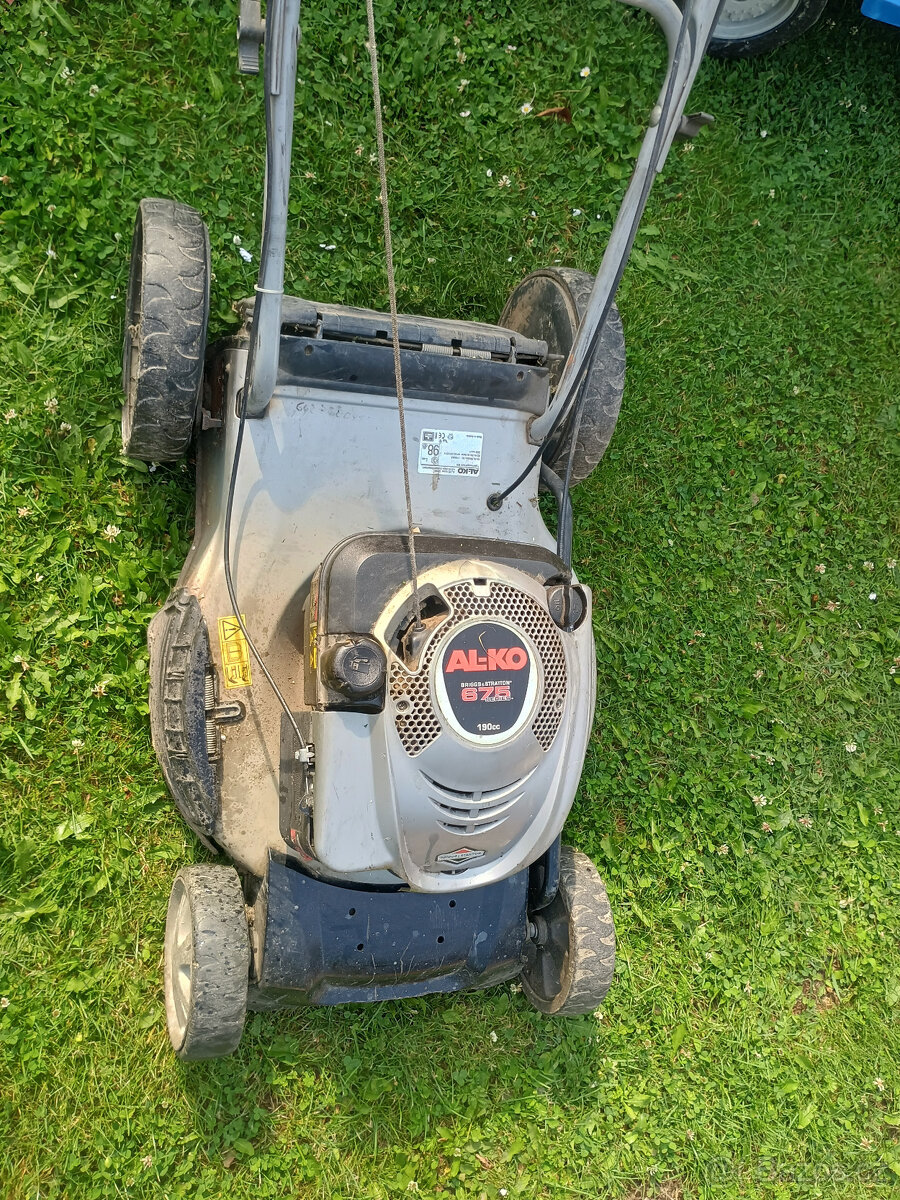 Zahradní sekačka Briggs a Straton 190cc - 5