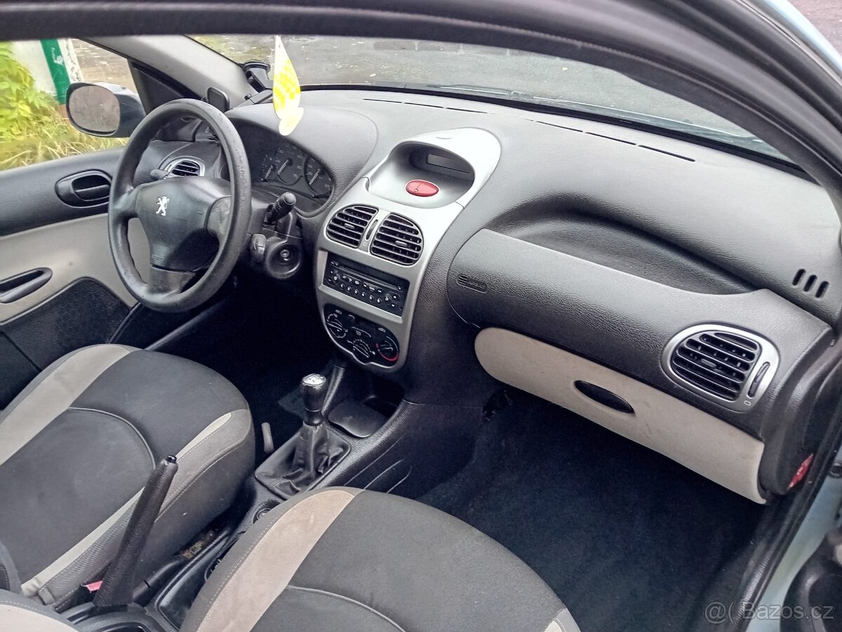 Prodám peugeot 206 - 5