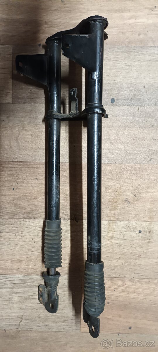 Babetta 210 - přední vidlice černé - 5