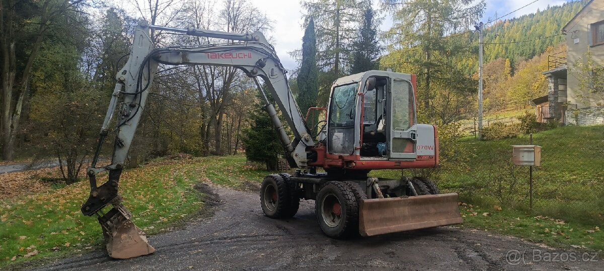 Kolový bagr takeuchi tb070w - 5