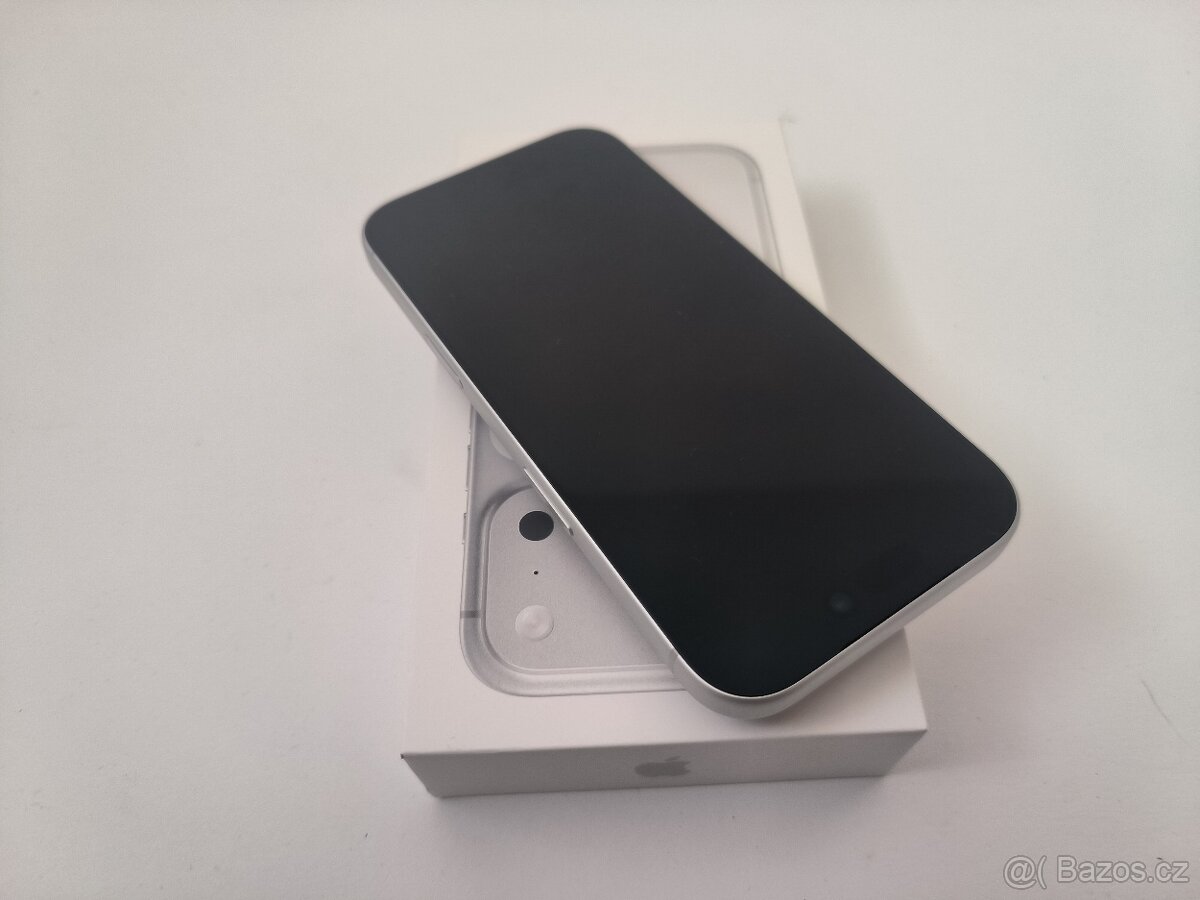 apple iphone 17 PRO 256gb Silver / 4 cykly - 5