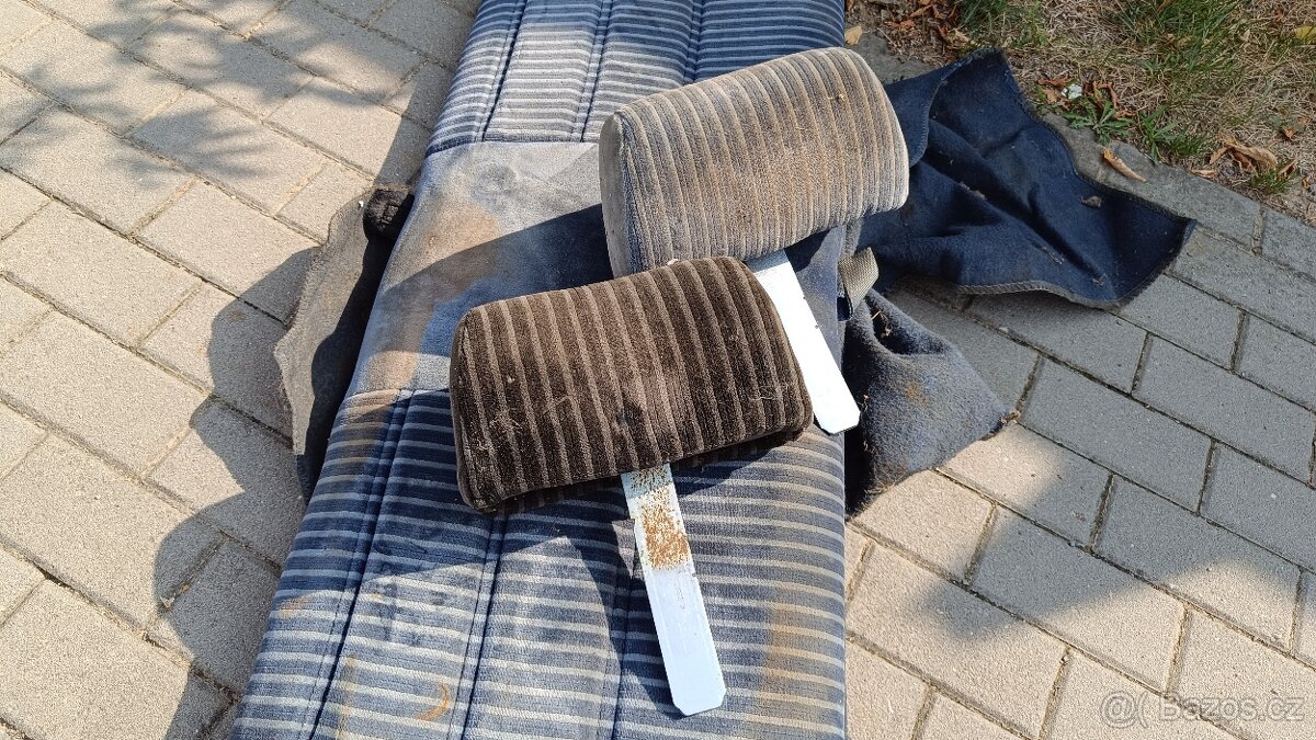 Honda Prelude 2G sedačky a interiéry - 5