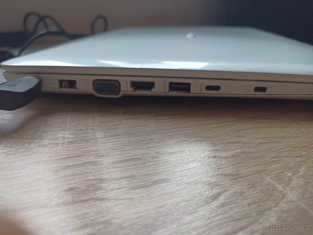 Asus f556U Intel core i5-6198DU - 5