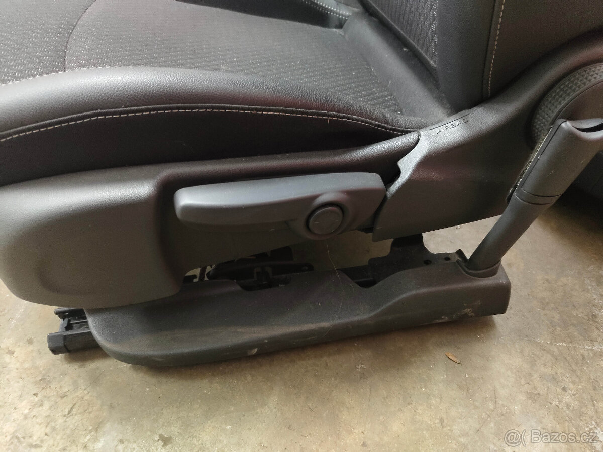 Sedačky Astra K - combi - 5