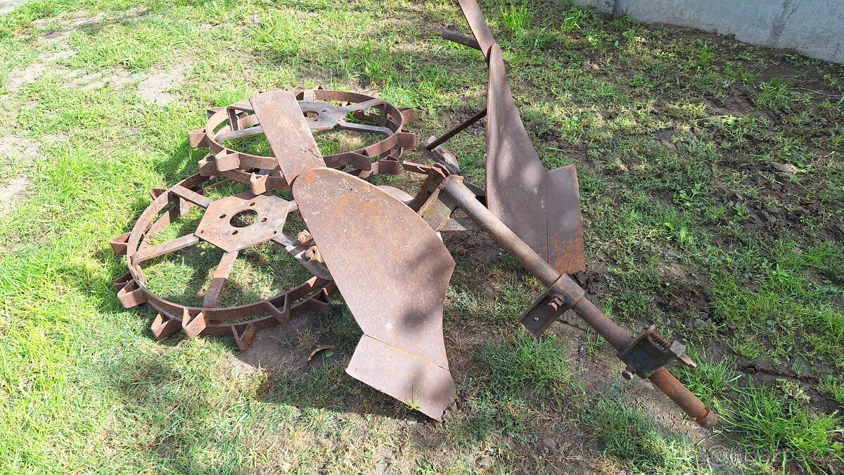 Pluh a ohebná kola Pf62 - 5