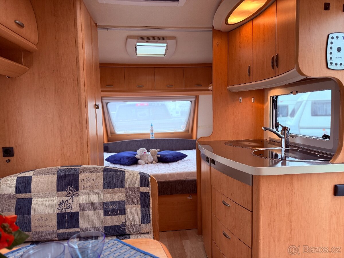 Hobby DeLuxe 400SF/2008/1.350KG/4MÍSTA - 5