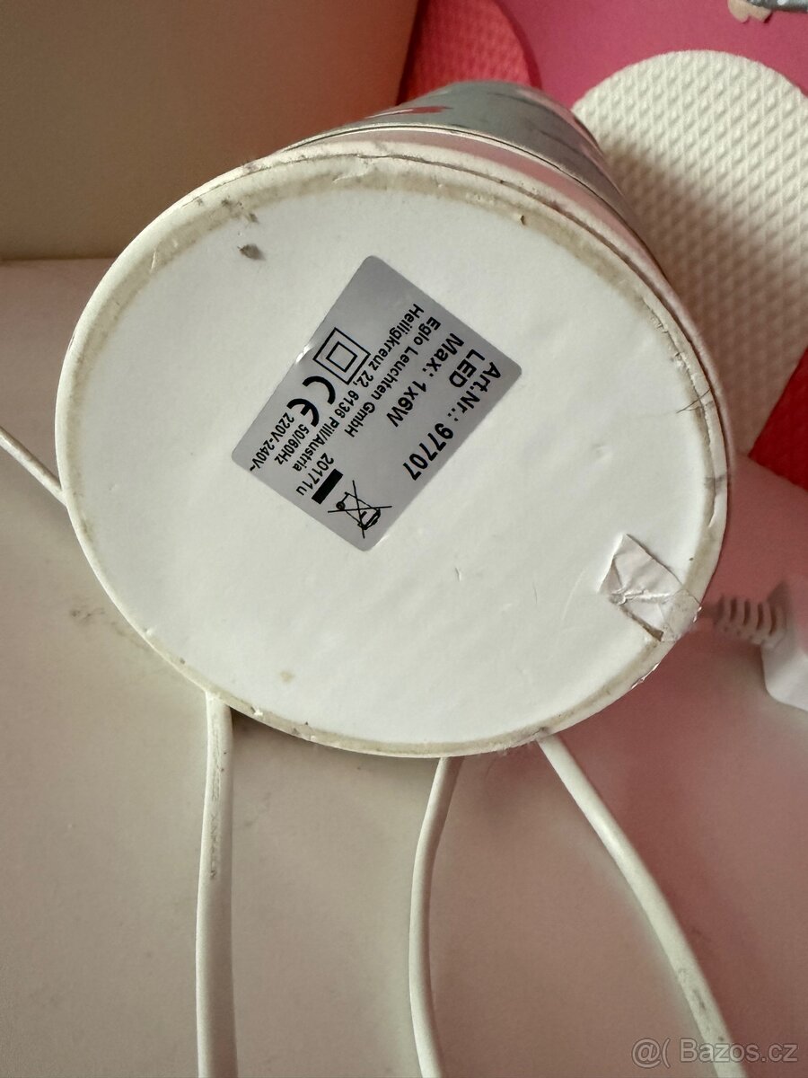 Stropní světlo a noční lampička - 5