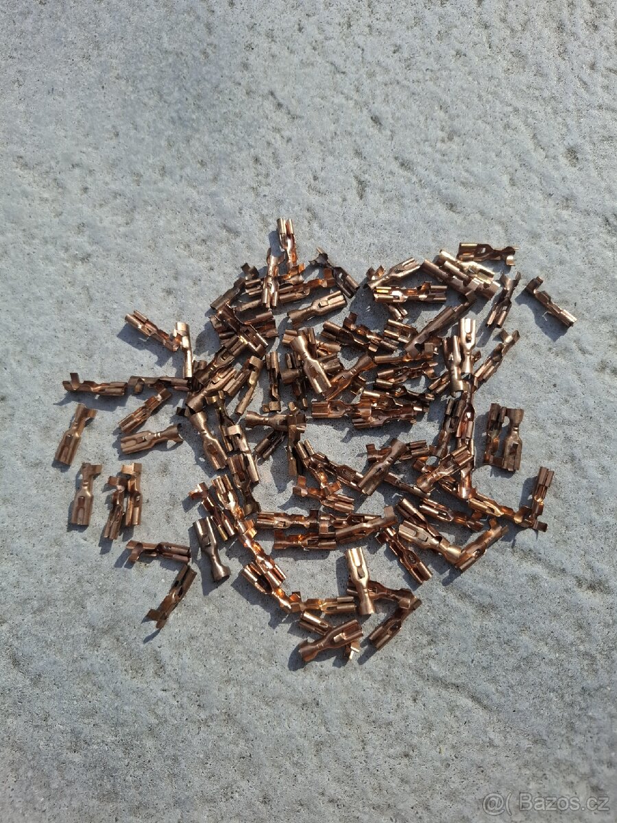 Nové konektory Škoda Tatra Zator - 5