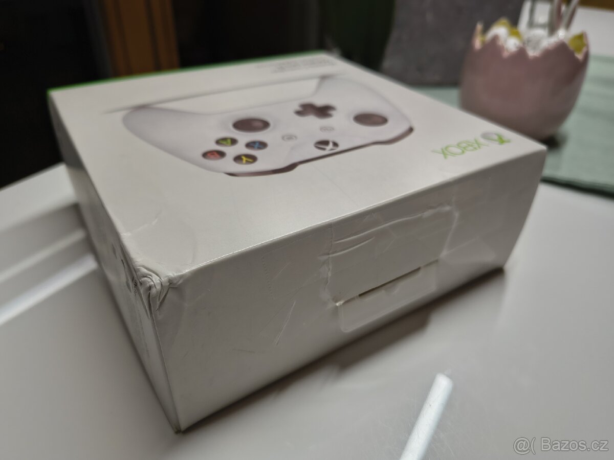 Xbox one ovladač, skvělý stav, krabice - 5
