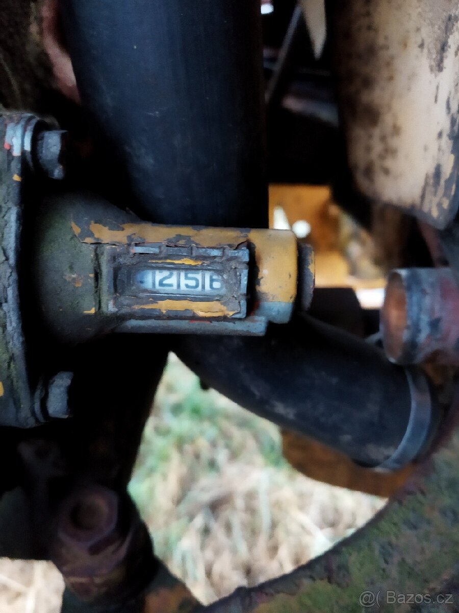 Prodám traktor Bělorus - 5