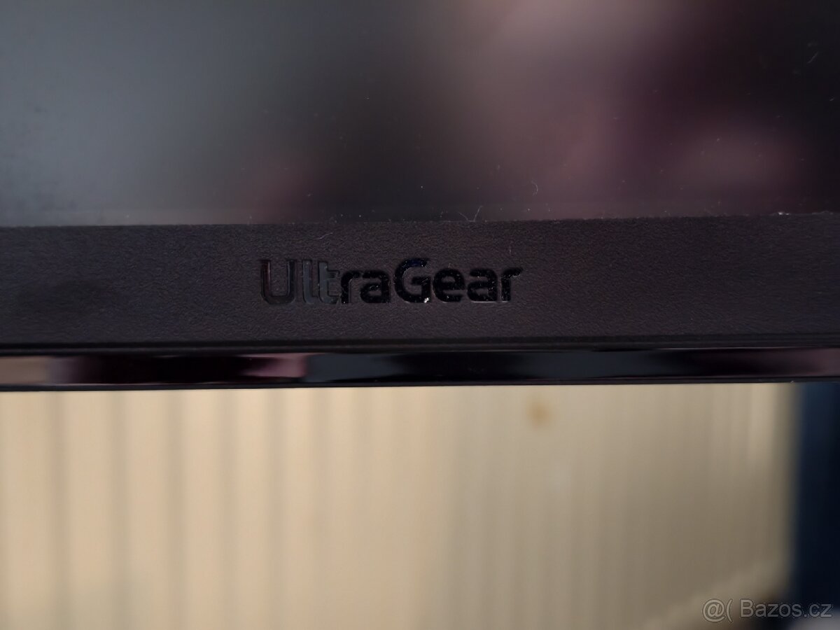 Herní PC + Monitor - 5