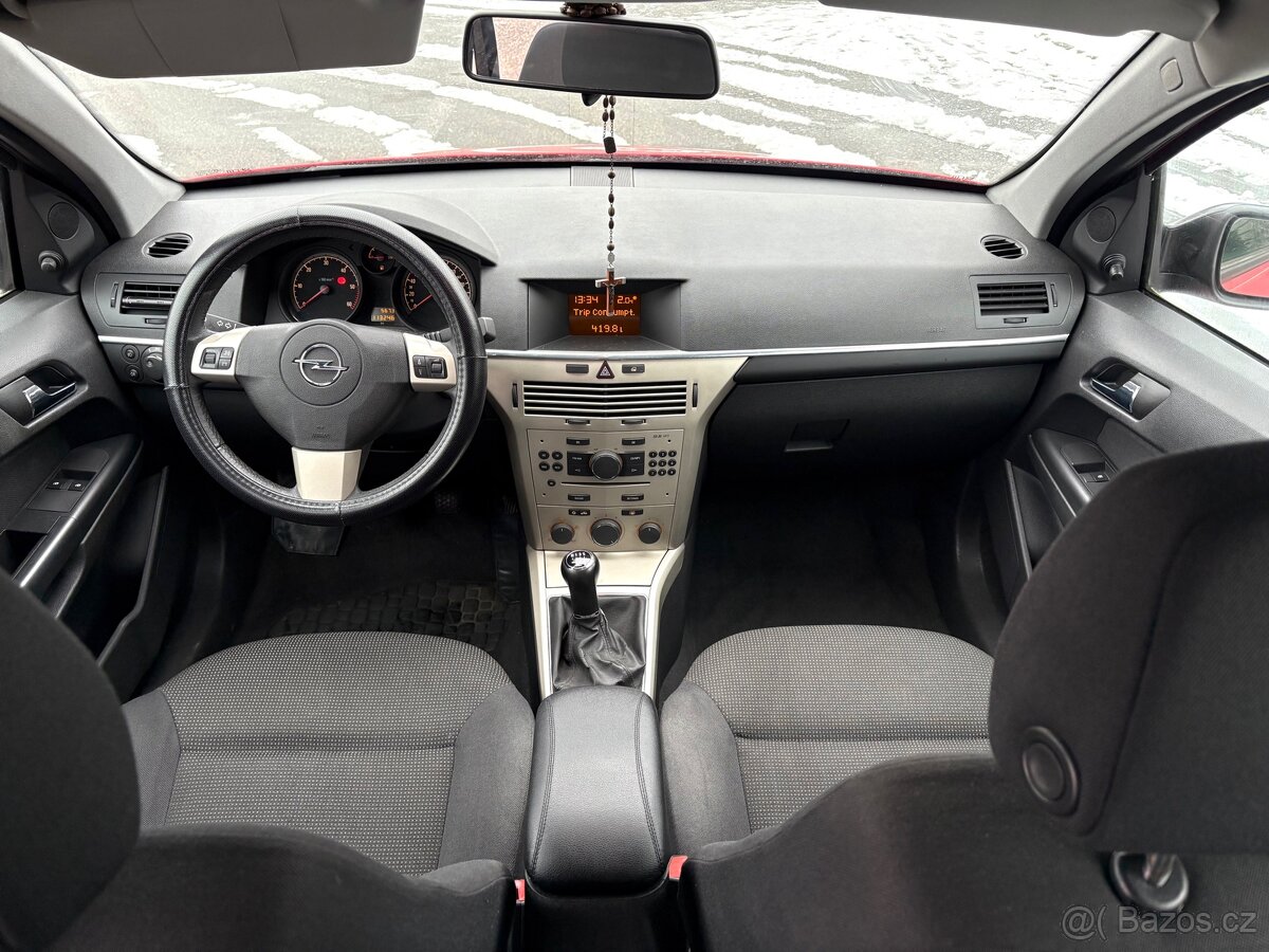 Opel Astra H 2.Majitel, původ ČR, najeto jen 113000km - 5
