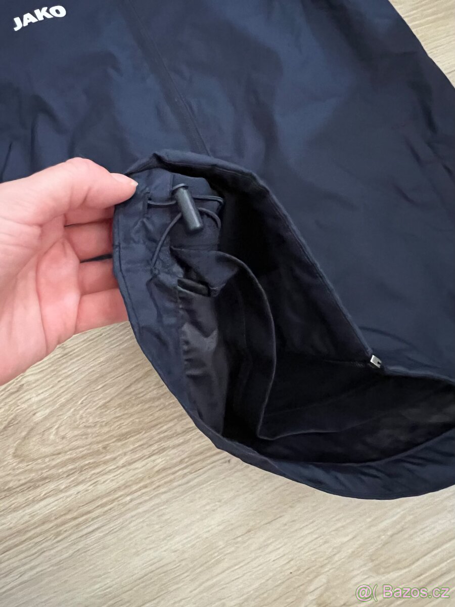 Sportovní bunda s kapucí - 5