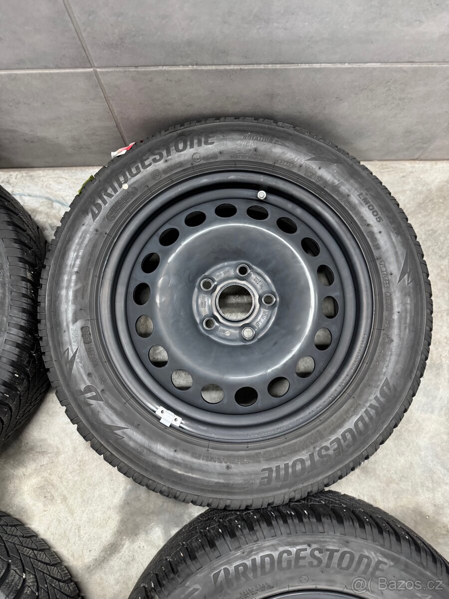 ZIMNÍ SADA VW 205/60/16 TOURAN OCTAVIA - 5
