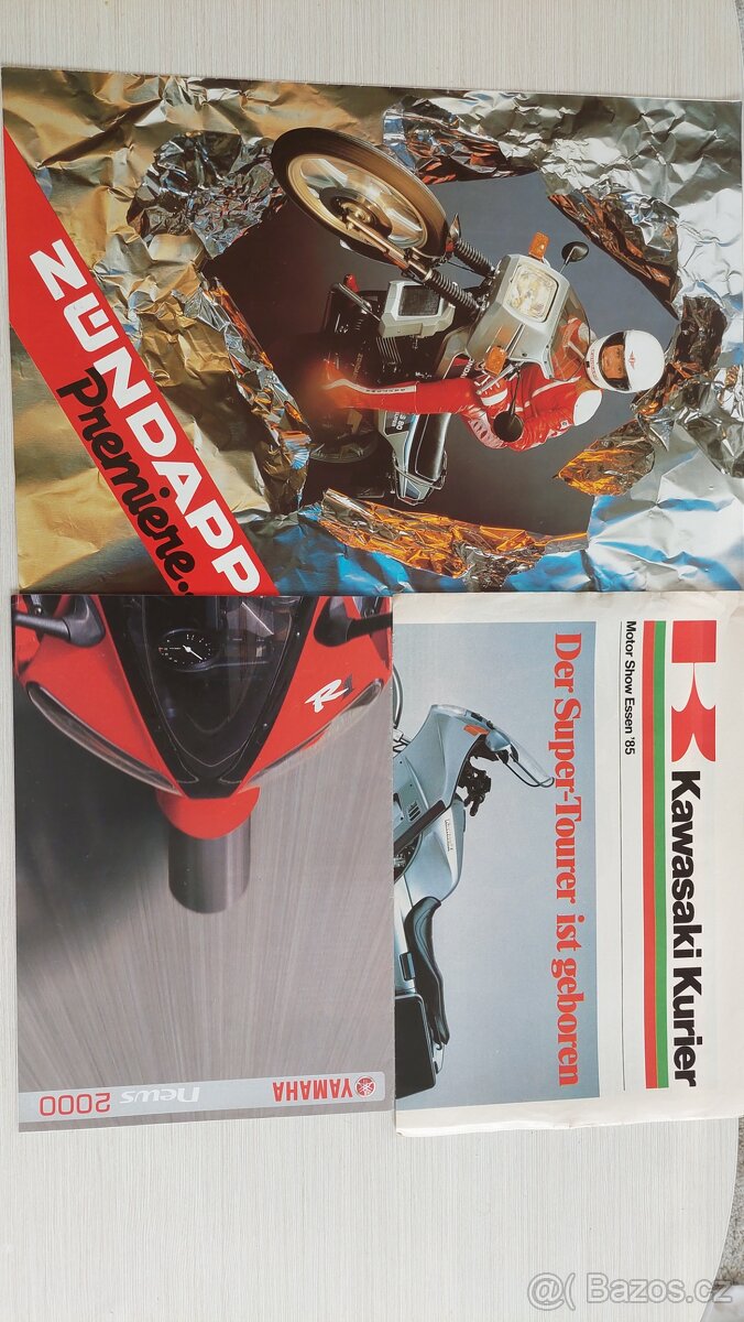 Prospekty motocyklů BMW, Yamaha, Honda, Suzuki, Kawasaki. - 5