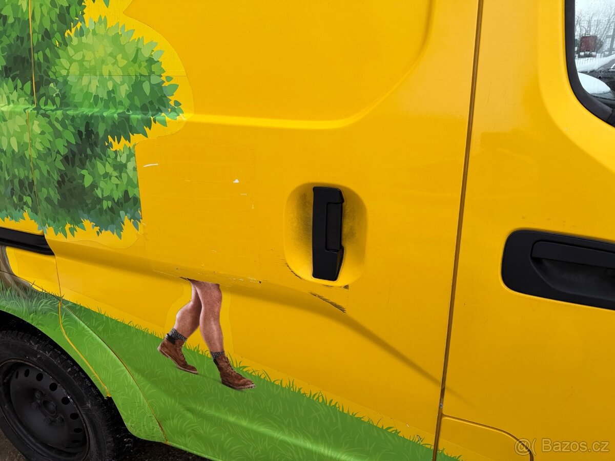 NISSAN e-NV200 2016 VIN 168 - 5