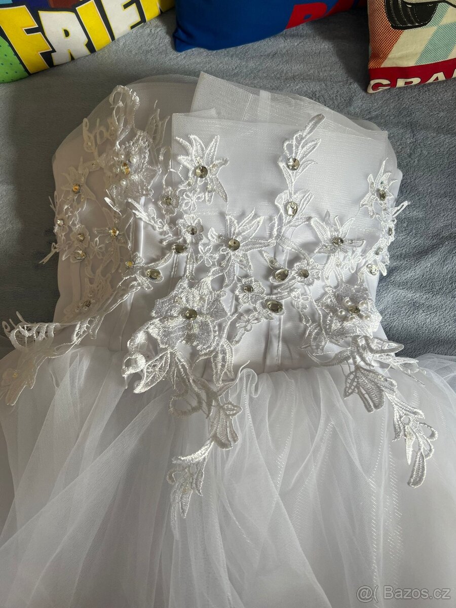 Svatební šaty - 5