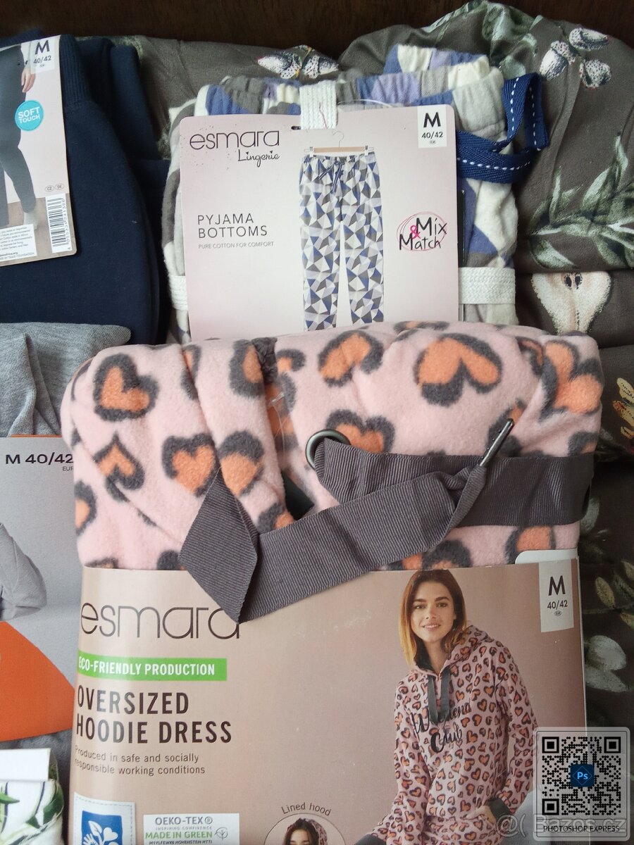 Dámské oblečení (M) - 5