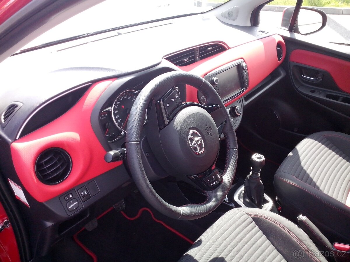Toyota Yaris - 5