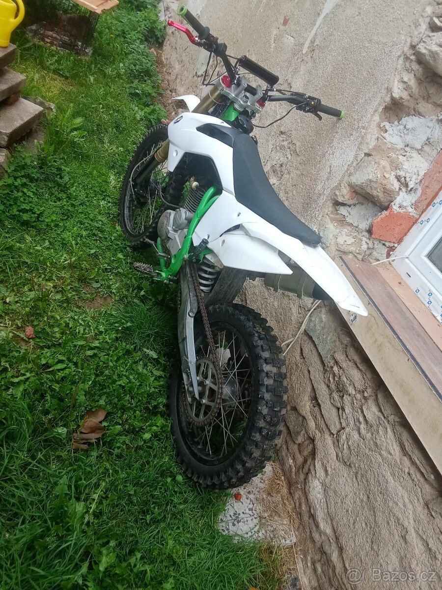 Motorka pidbiku